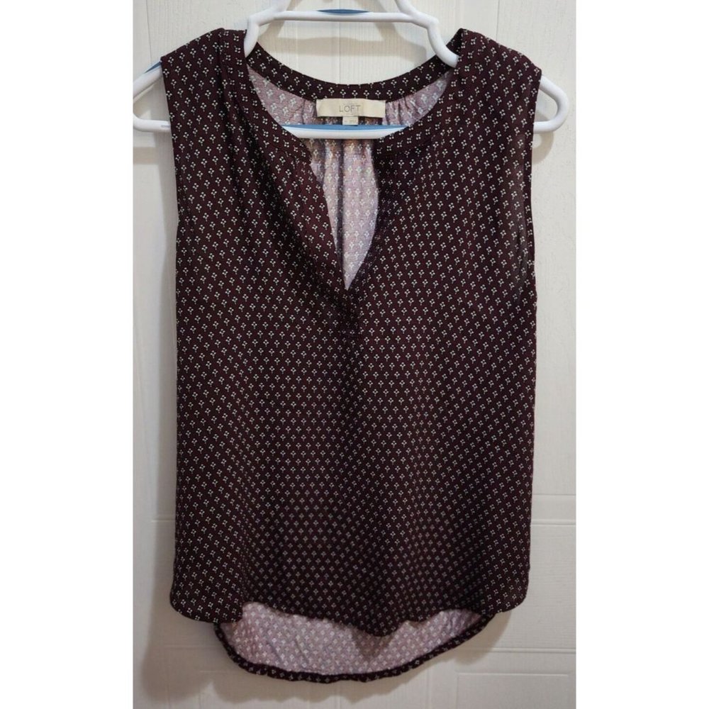 Ann Taylor Loft Women's Sleeveless V Neck Blouse Top Deep Red Polyester Blend M
